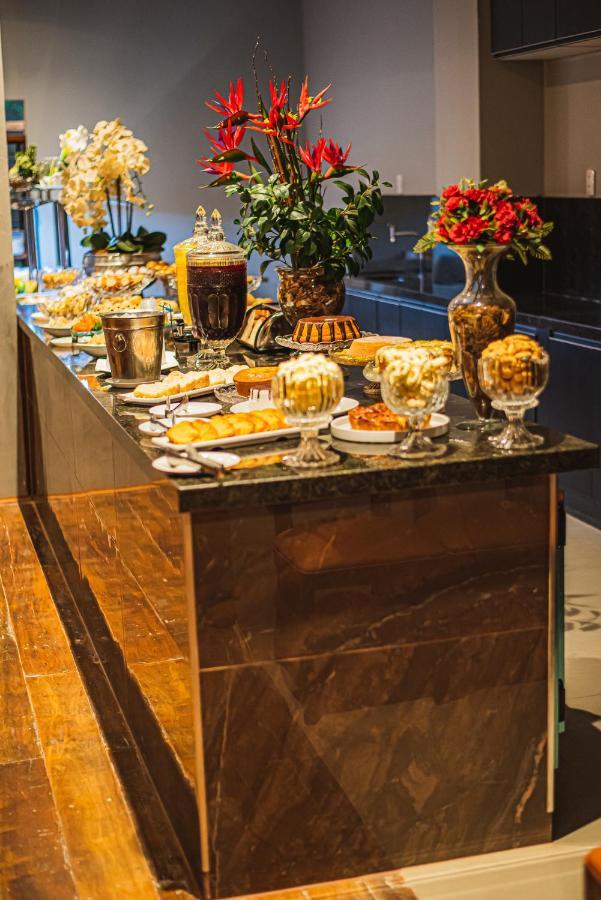 San Diego Suites Lourdes - Oficial Belo Horizonte Luaran gambar
