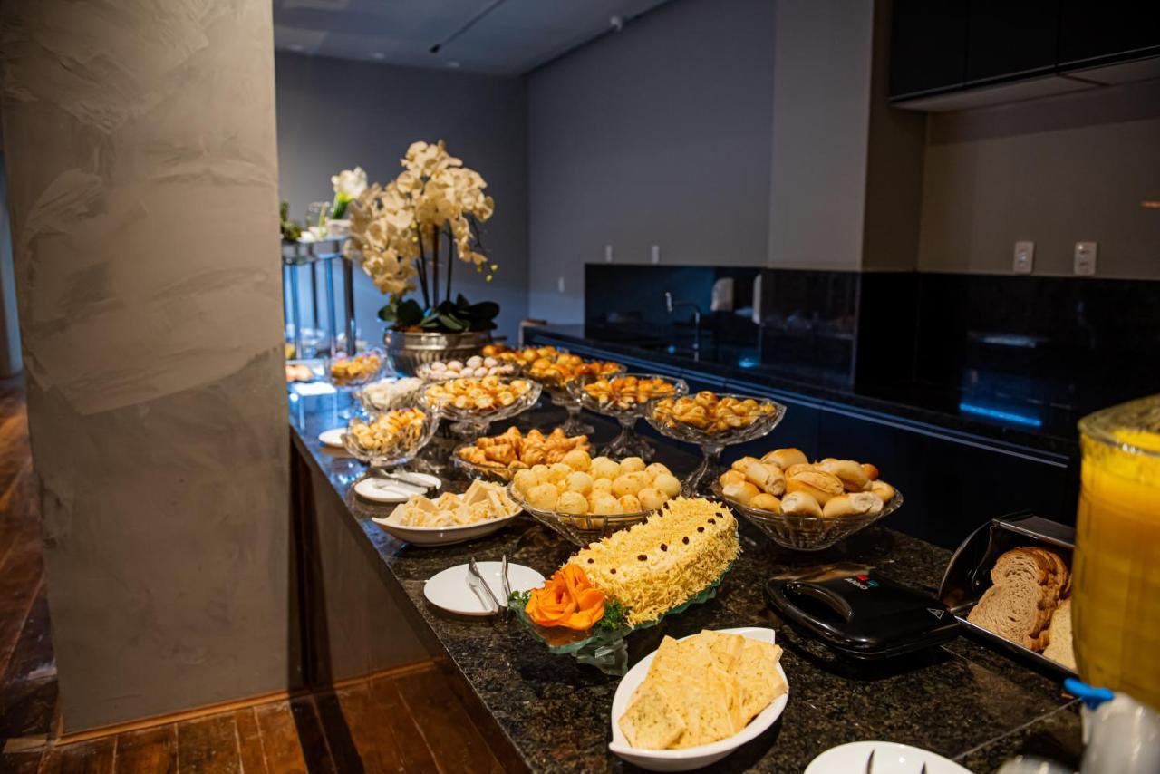 San Diego Suites Lourdes - Oficial Belo Horizonte Luaran gambar