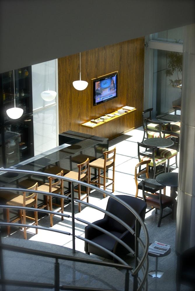 San Diego Suites Lourdes - Oficial Belo Horizonte Luaran gambar