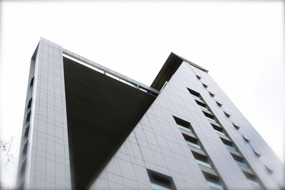 San Diego Suites Lourdes - Oficial Belo Horizonte Luaran gambar